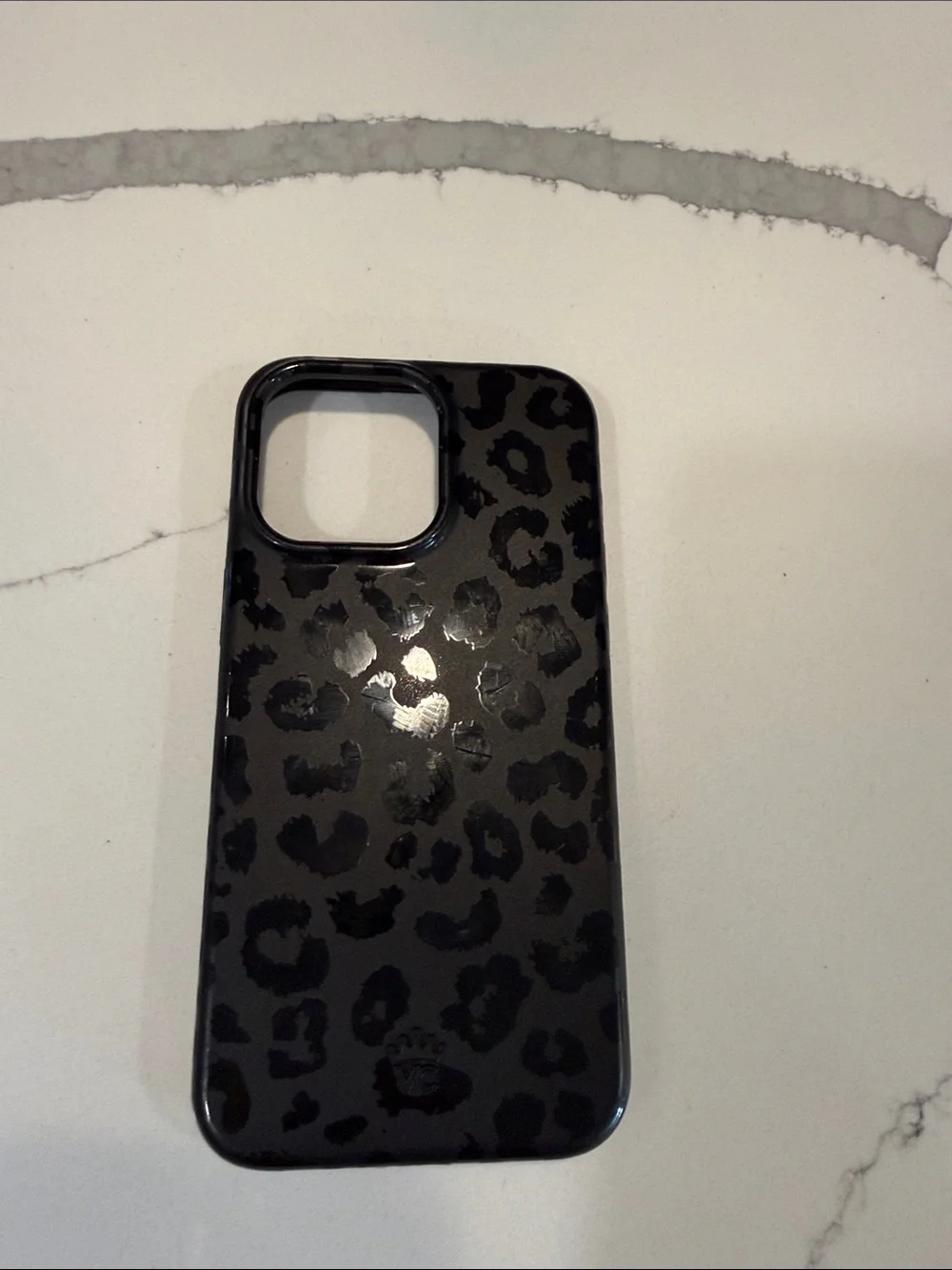 Black Leopard Print Phone Case - velvet caviar